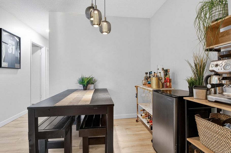 304 391 E 7th Avenue Vancouver, BC - 16