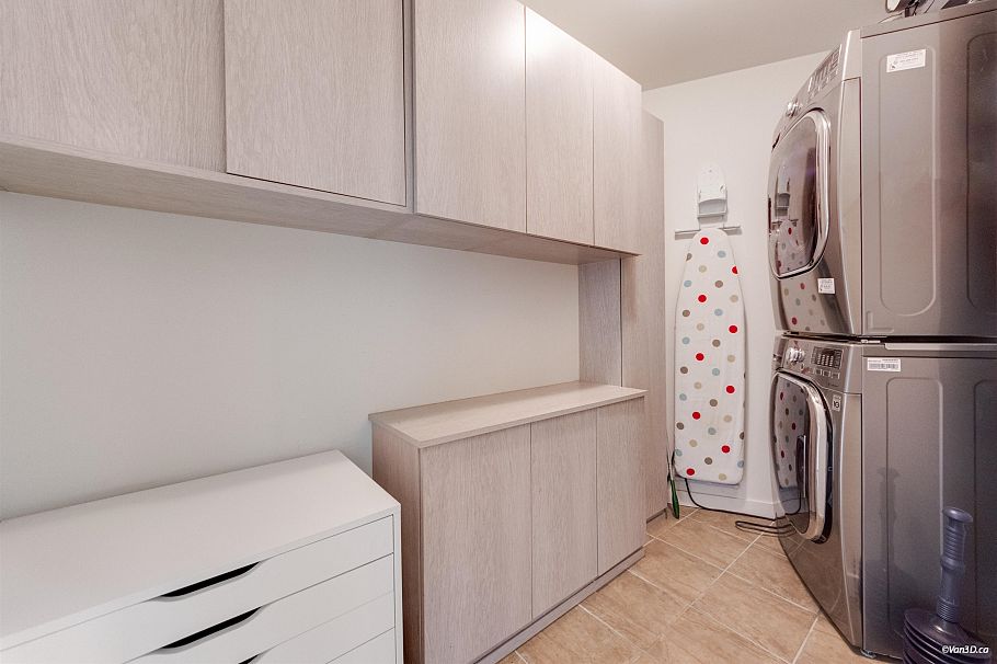 210 530 Raven Woods Drive North Vancouver, BC - 30