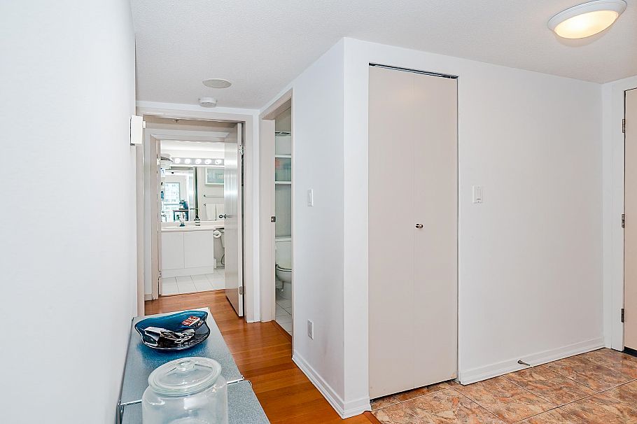 2601 1188 Howe Street Vancouver, BC - 17