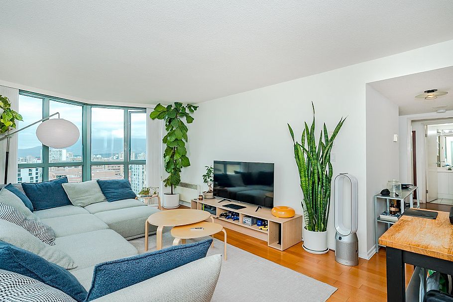 2601 1188 Howe Street Vancouver, BC - 4