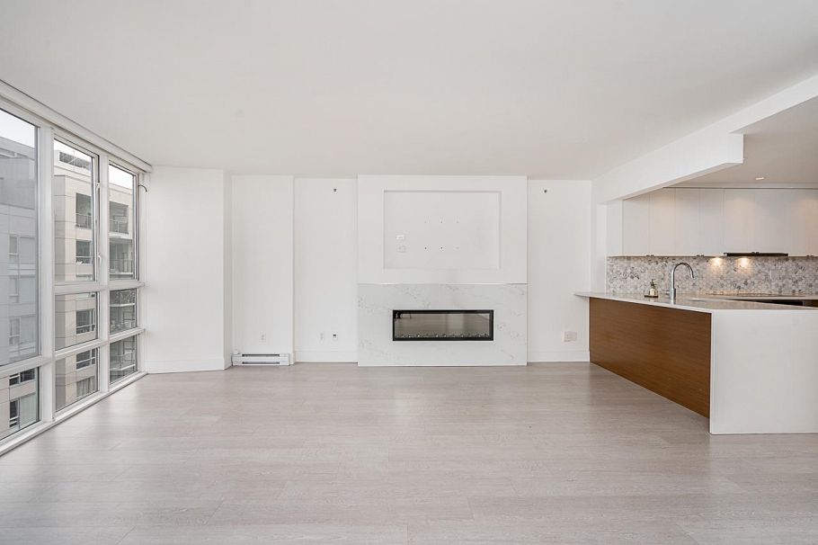 2001 930 Cambie Street Vancouver, BC - 9