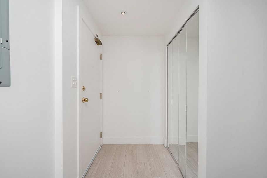 2001 930 Cambie Street Vancouver, BC - 7