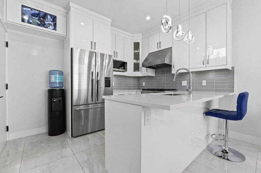 6751 Knight Street Vancouver, BC - 11