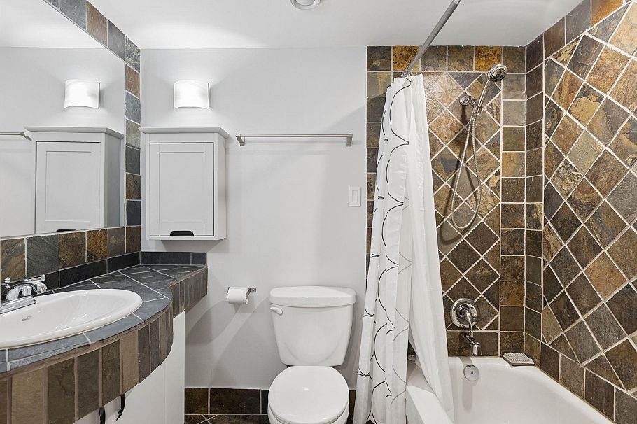 206 2120 W 2nd Avenue Vancouver, BC - 10