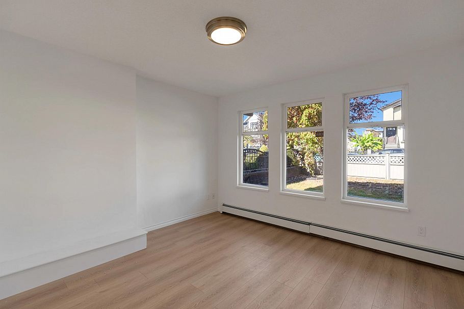 166 E 51st Avenue Vancouver, BC - 25