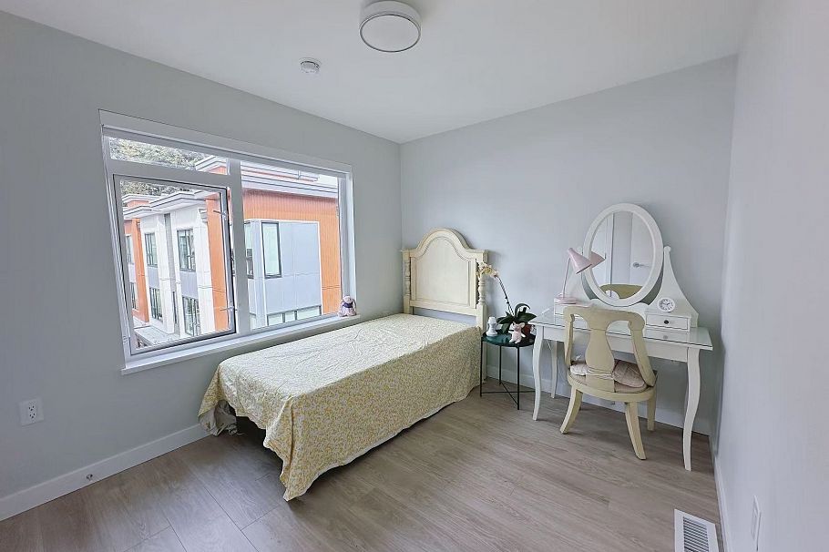 TH27 2728 ACADIA ROAD ROAD, Vancouver BC V6T 0E6 Vancouver, BC - 6