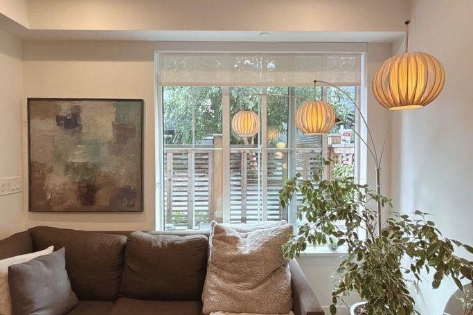 6 237 RIDGEWAY AVENUE, North Vancouver BC V7L 0H6 North Vancouver, BC - 6