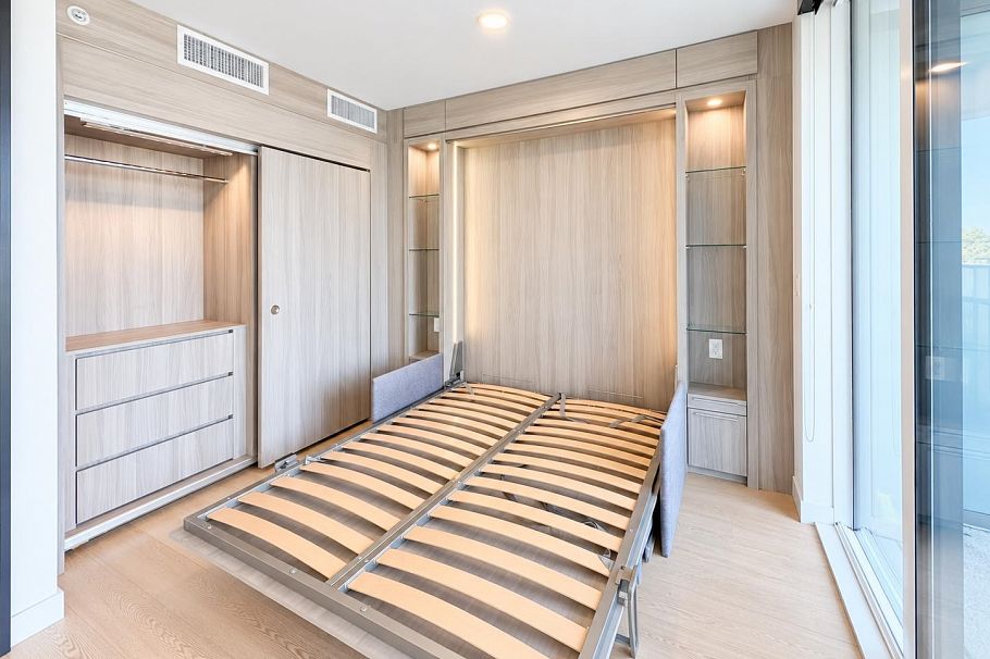 886 87 Nelson Street Vancouver, BC - 12