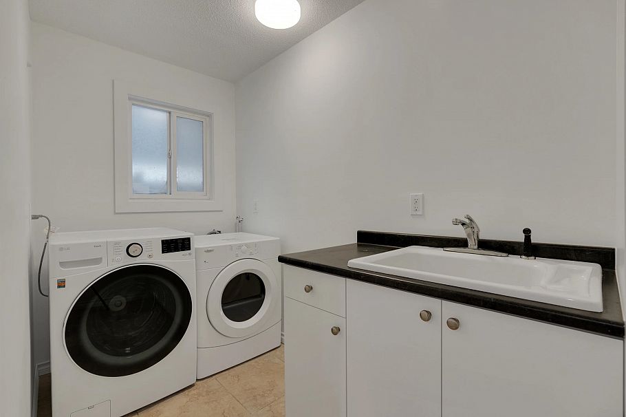 166 E 51st Avenue Vancouver, BC - 35