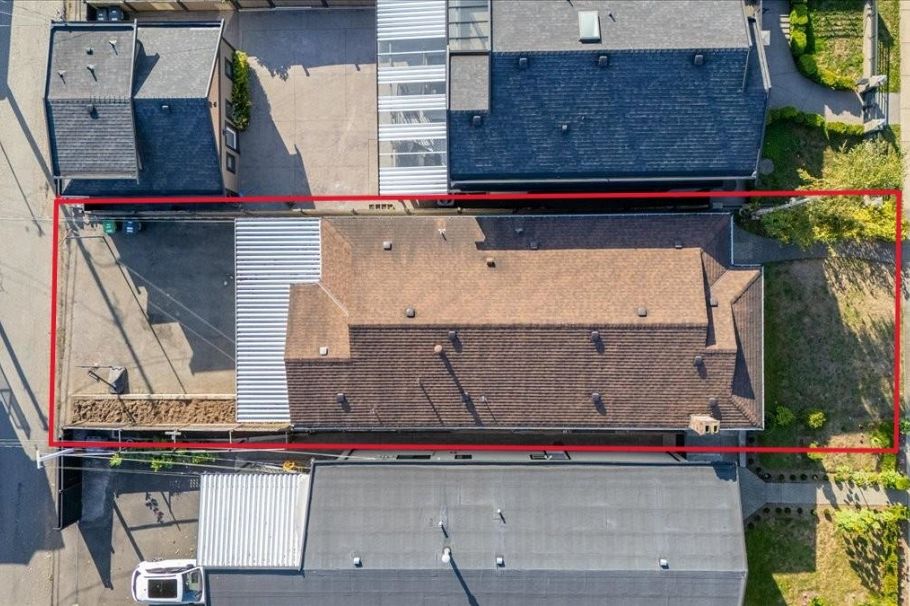 604 E 54th Avenue Vancouver, BC - 20