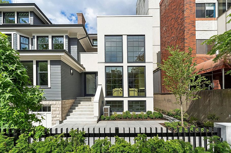 1683 Nelson Street Vancouver, BC - 1
