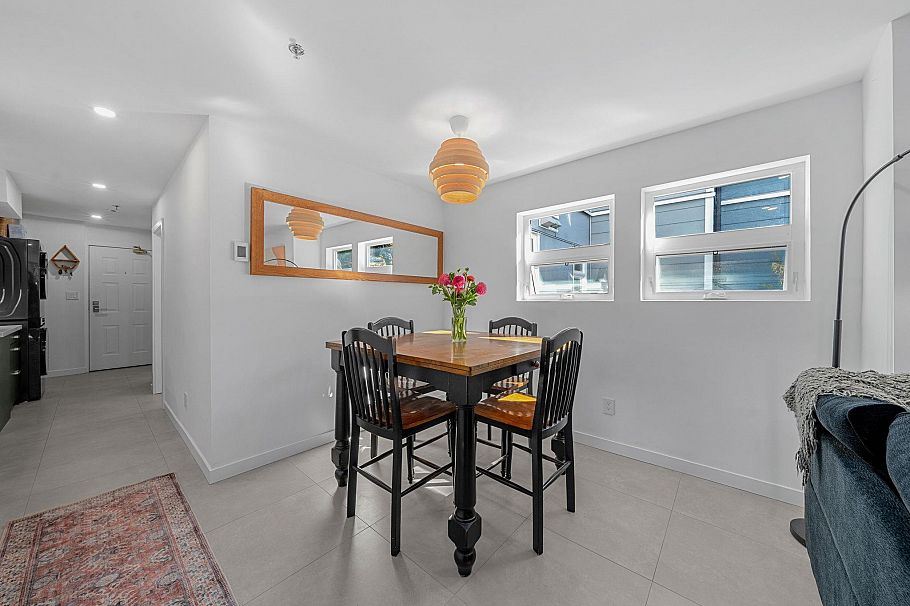 104 828 W 14th Avenue Vancouver, BC - 7