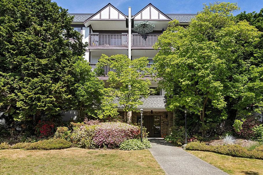 209 310 E 3rd Street North Vancouver, BC - 34