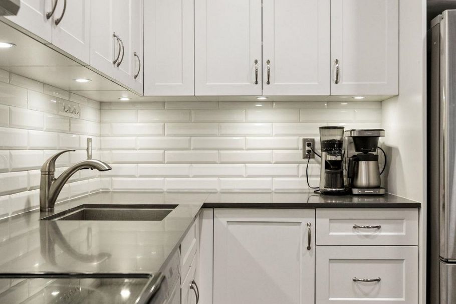 209 310 E 3rd Street North Vancouver, BC - 20