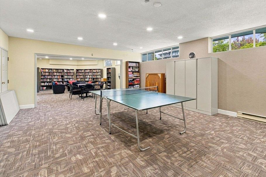 403 121 W 29th Street North Vancouver, BC - 24