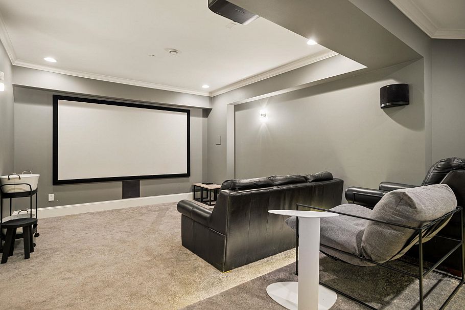 5562 Crown Street Vancouver, BC - 34