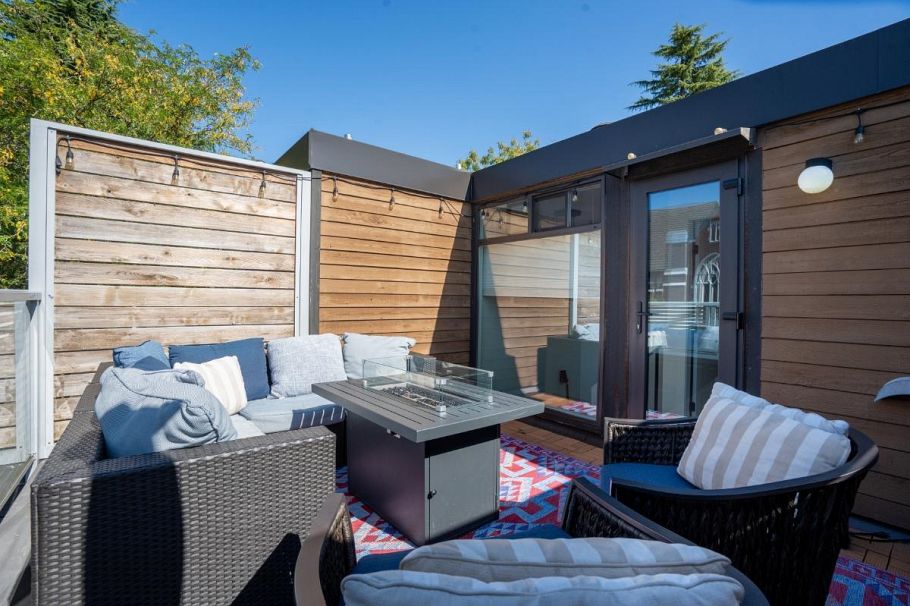 2372 Maple Street Vancouver, BC - 23