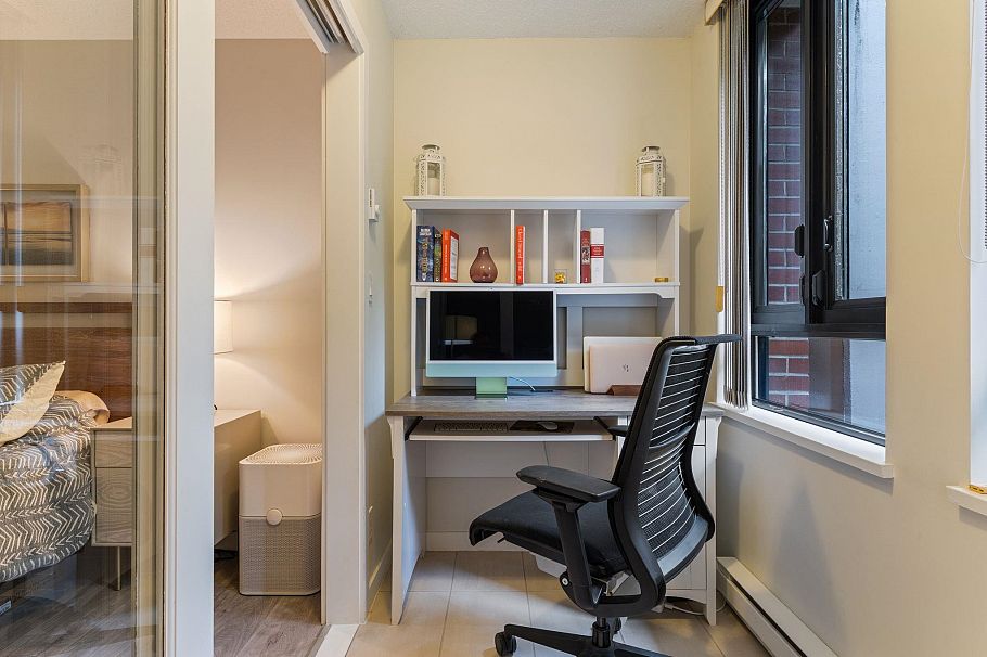 306 977 Mainland Street Vancouver, BC - 12