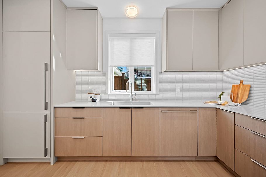 2866 Semlin Drive Vancouver, BC - 11