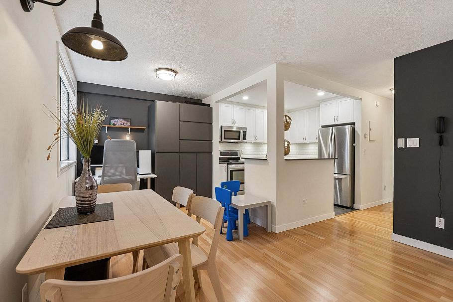 209 310 E 3rd Street North Vancouver, BC - 13