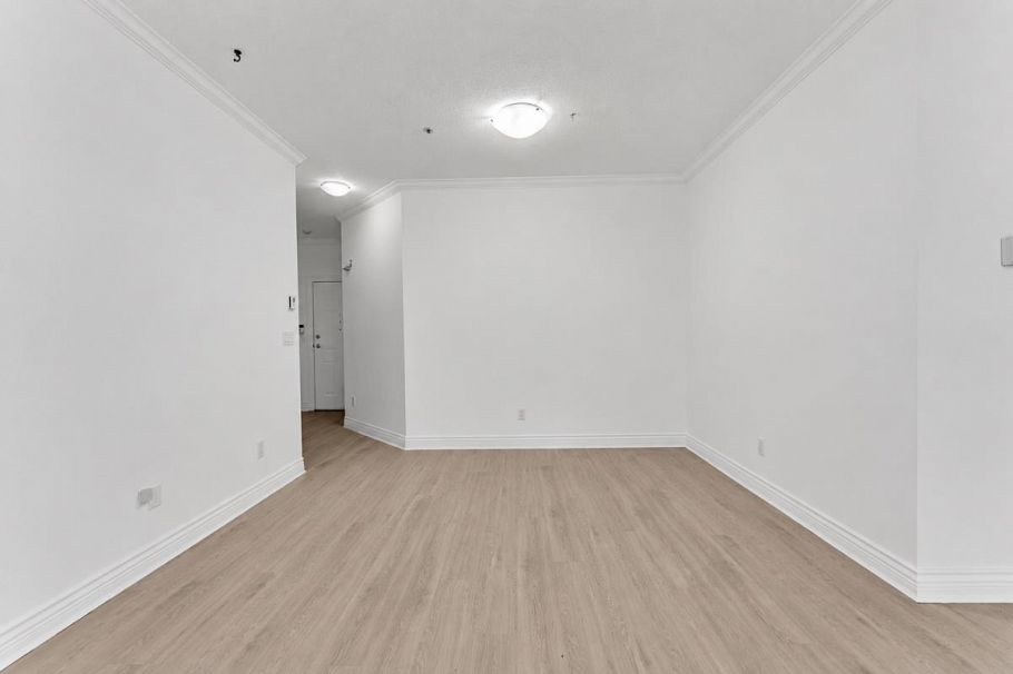 104 3621 W 26th Avenue Vancouver, BC - 9