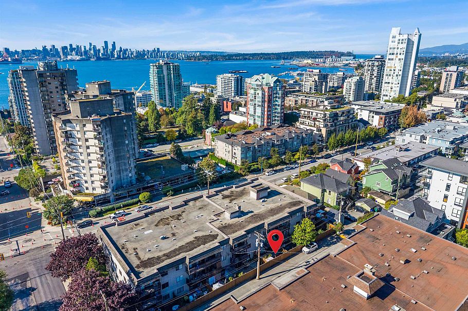115 170 E 3rd Street North Vancouver, BC - 26