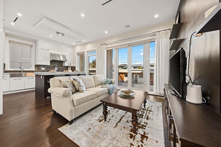 3253 W 21st Avenue Vancouver, BC - 10