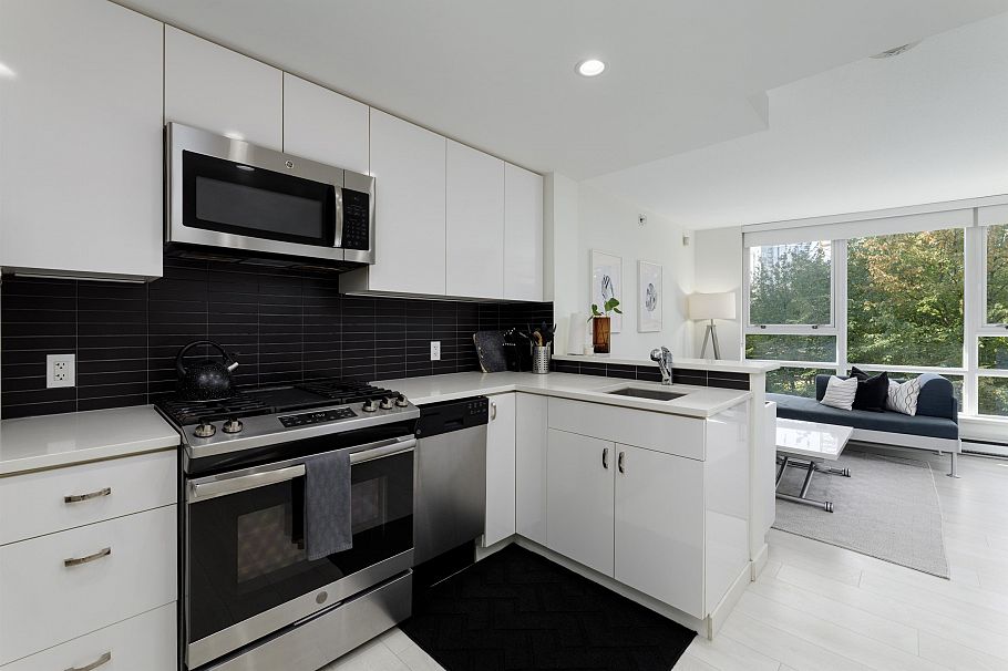 301 928 Beatty Street Vancouver, BC - 10