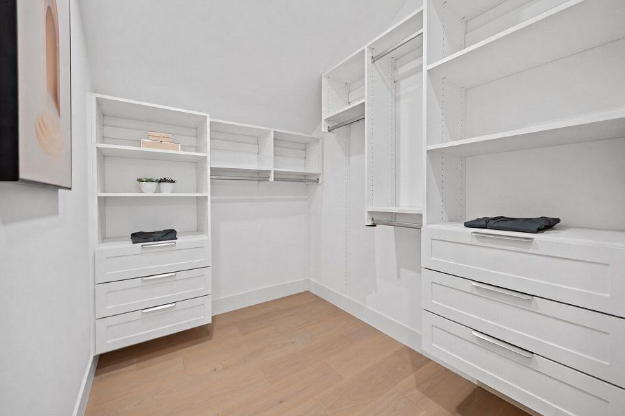 2005 E 13th Avenue Vancouver, BC - 35