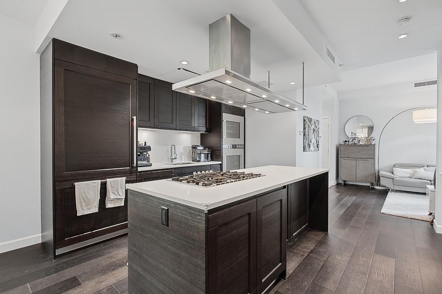 TH1 3355 Binning Road Vancouver, BC - 10