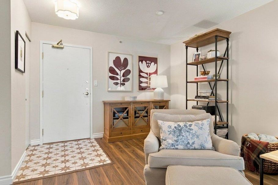 408 488 Helmcken Street Vancouver, BC - 10