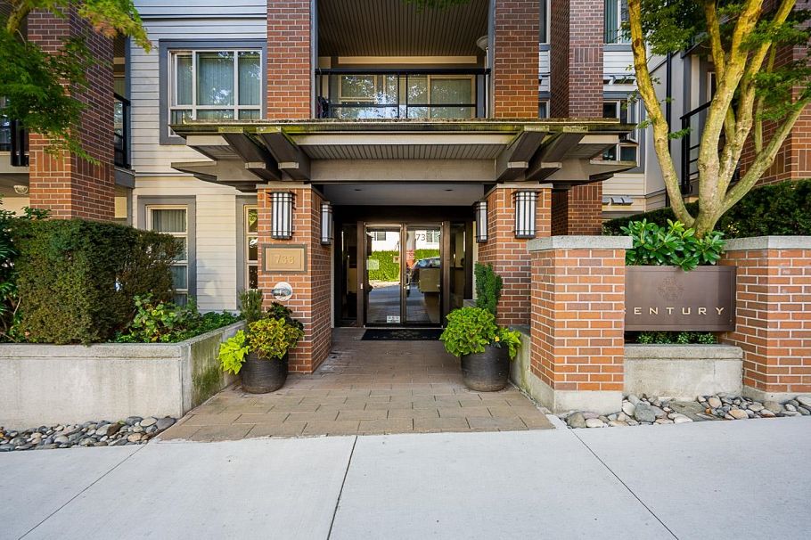 423 738 E 29th Avenue Vancouver, BC - 33