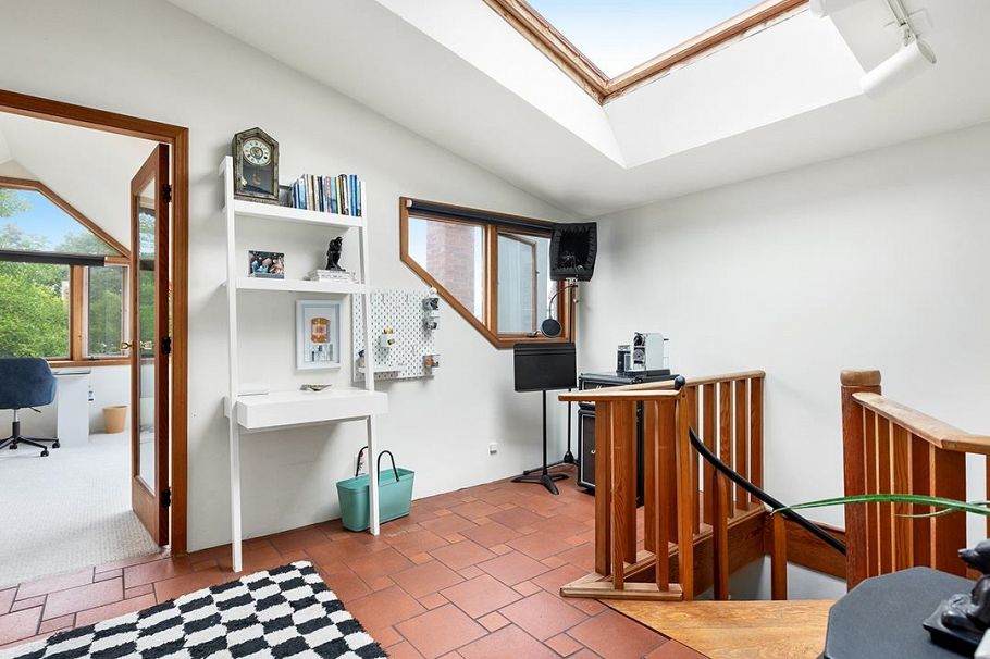 3524 W 16th Avenue Vancouver, BC - 14