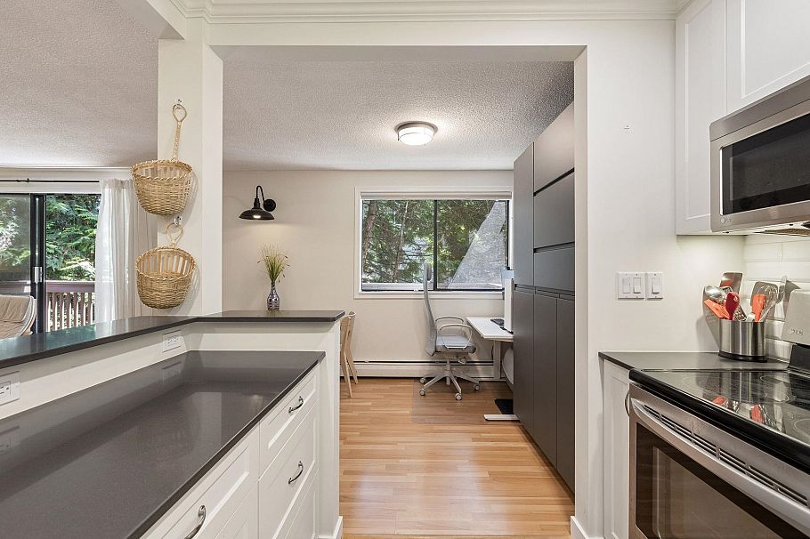 209 310 E 3rd Street North Vancouver, BC - 19