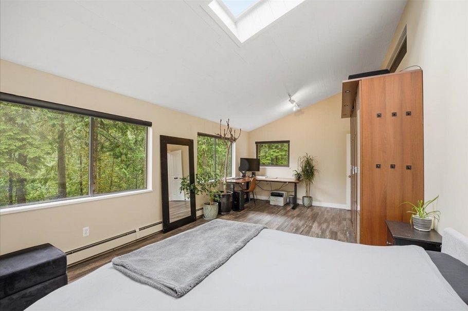 4440 Marion Road North Vancouver, BC - 29
