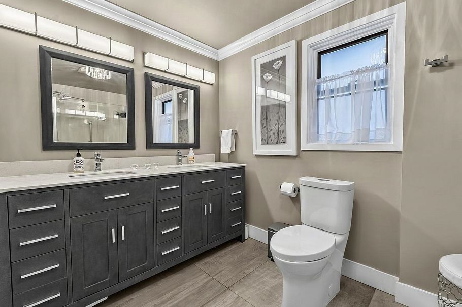 295 W 17th Avenue Vancouver, BC - 14