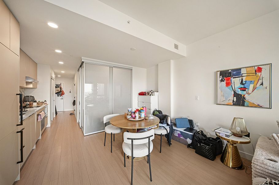309 422 E 3rd Street North Vancouver, BC - 8