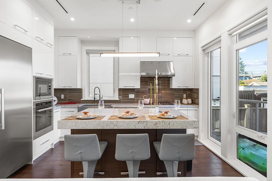 3253 W 21st Avenue Vancouver, BC - 18