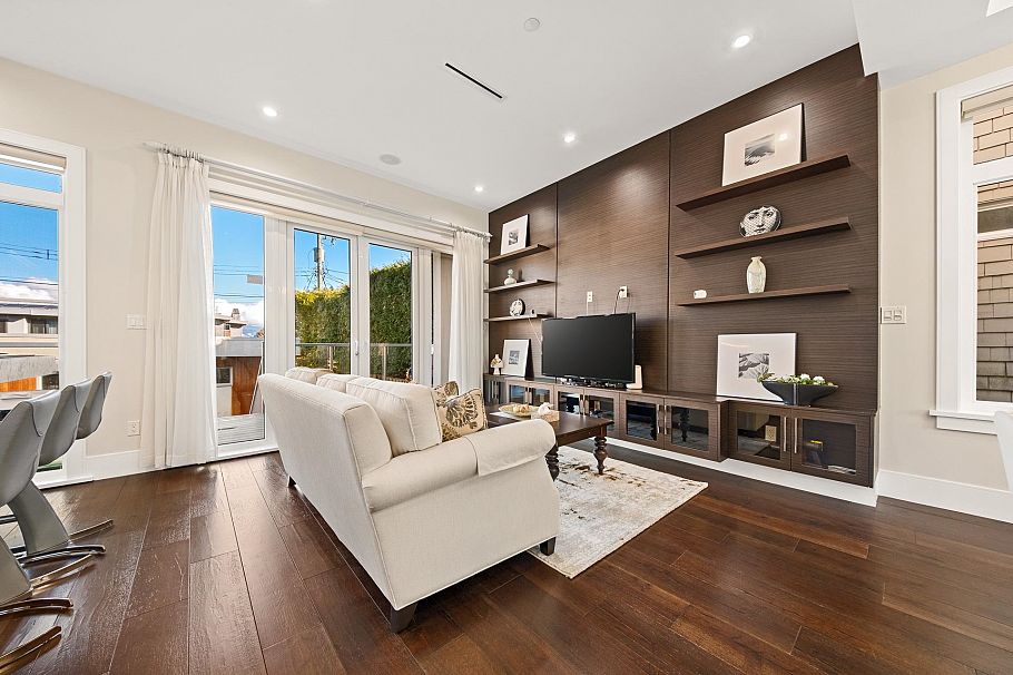 3253 W 21st Avenue Vancouver, BC - 11