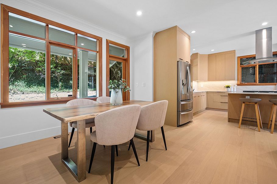 4812 Skyline Drive North Vancouver, BC - 9