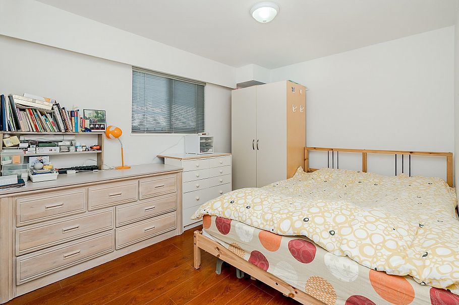 6074 Sherbrooke Street Vancouver, BC - 26