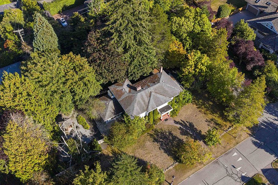 1650 Allison Road Vancouver, BC - 30