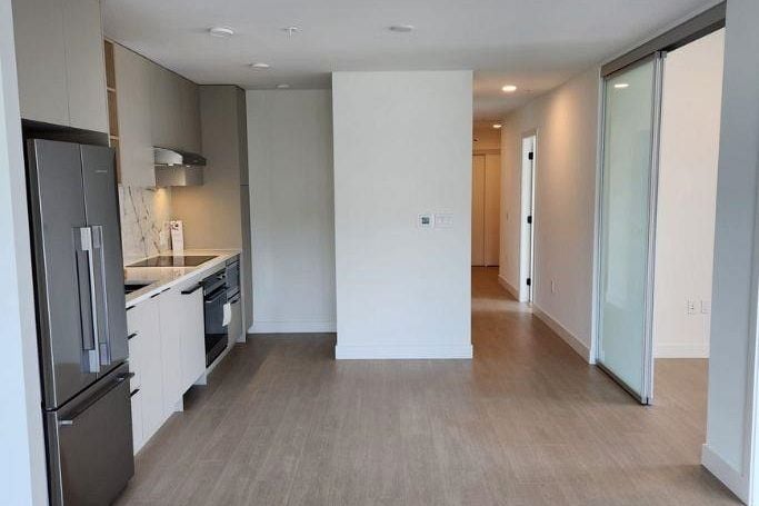 667 422 E 3RD STREET, North Vancouver BC V7L 0K1 North Vancouver, BC - 4