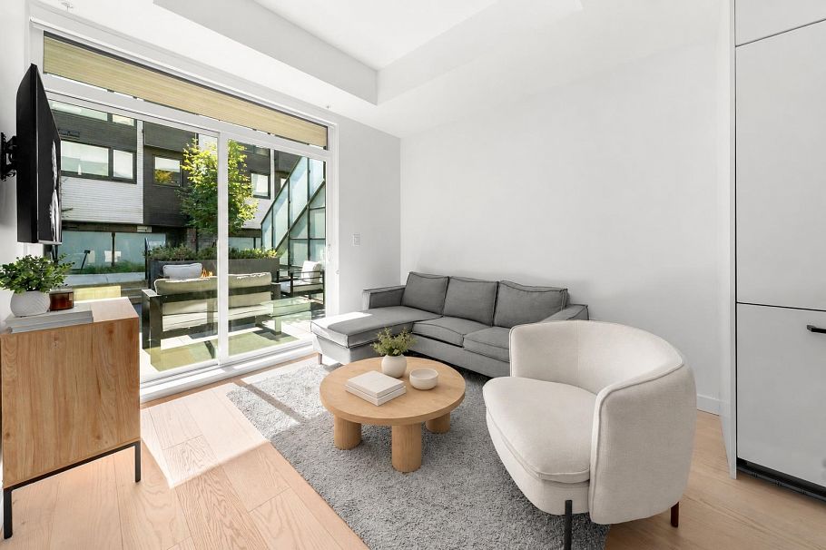 127 650 E 2nd Street North Vancouver, BC - 23