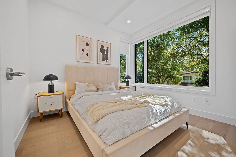 2005 E 13th Avenue Vancouver, BC - 26