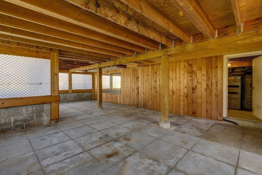 2087 E 26th Avenue Vancouver, BC - 29