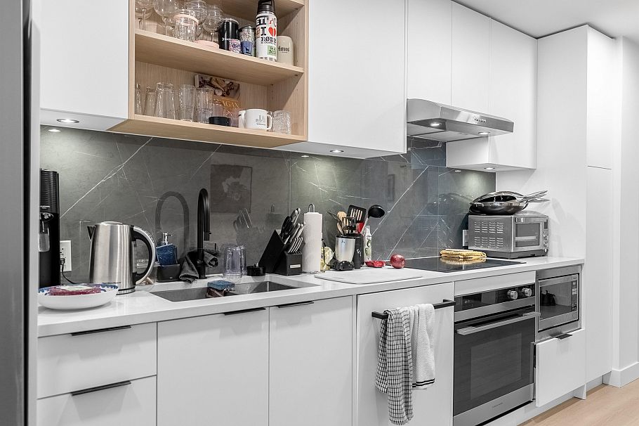 317 422 E 3rd Street North Vancouver, BC - 9