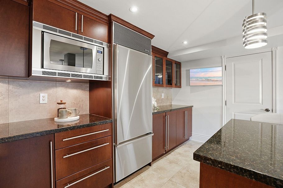 1260 Richards Street Vancouver, BC - 15