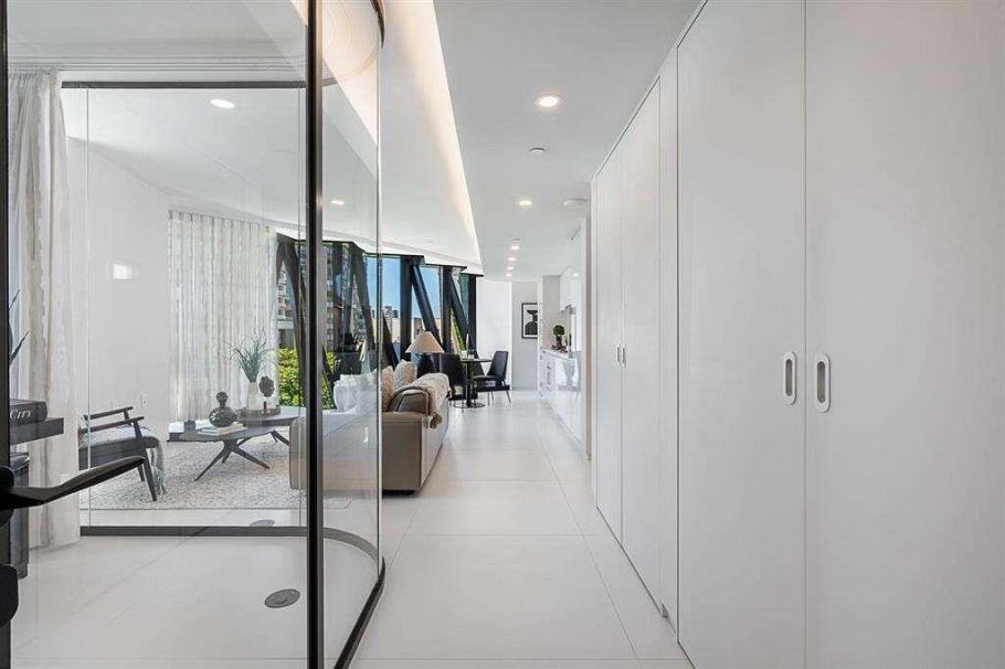703 1033 Nelson Street Vancouver, BC - 6