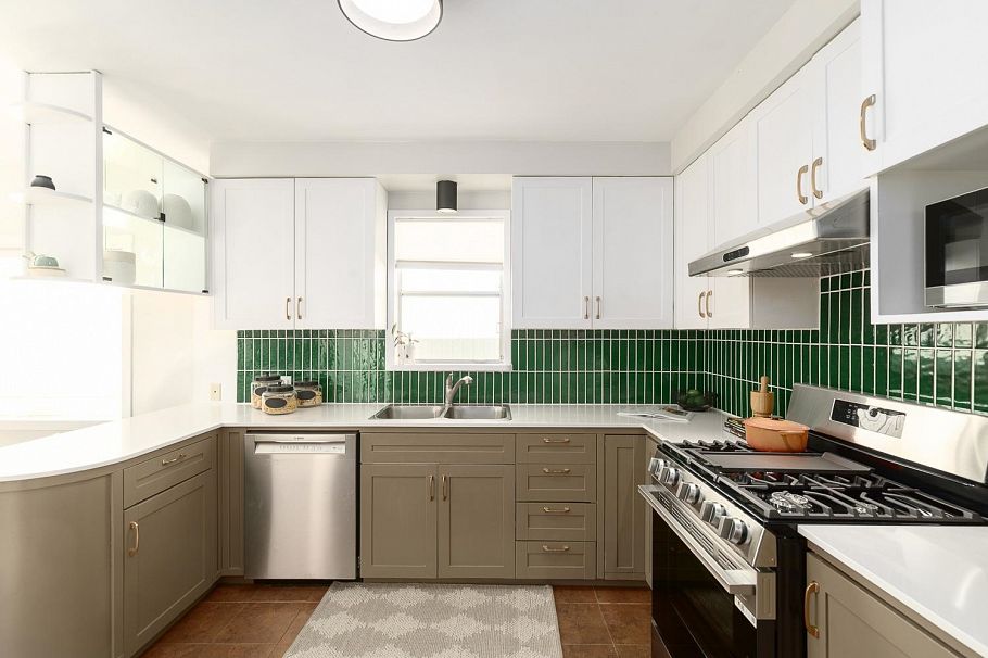 3114 Turner Street Vancouver, BC - 4